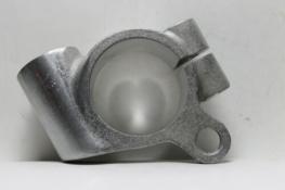 ZX750 KAWASAKI (KB9) NOS OEM 99996-1142 HANDLEBAR MOUNT CLAMP 