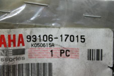 1979-2014 PW50 RAZZ JOG VINO YAMAHA (YB29) NOS OEM 93106-17015-00 OIL SEAL