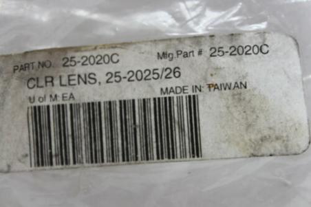 ZL600 ELIMINATOR ZEPHYR SUZUKI (SB19) NOS OEM 25-2030C CLEAR TURN SIGNAL LENS