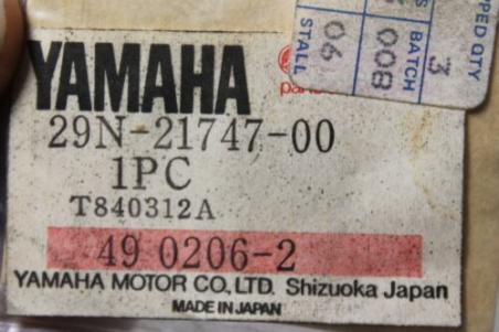 YAMAHA (YB45) NOS OEM 29N-21747-00-00 DAMPER
