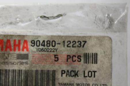 1977-2016 YZ450 SH50 RIVA 125 YAMAHA (YB47) NOS OEM 90480-12237-00 GROMMET