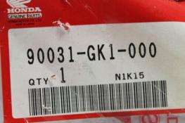 1985-2007 CH80 HONDA (HB47) NOS OEM 90031-GK1-000 BOLT