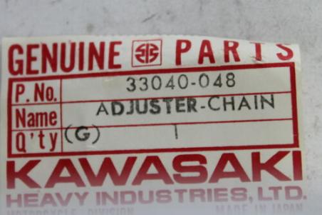 1971-1975 F7 KAWASAKI (KB31) NOS OEM 33040-048 AXEL ADJUSTER 
