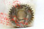 1974-1978 KZ400 KAWASAKI (KB36) NOS OEM 13131-045 2ND GEAR OUTPUT SHAFT