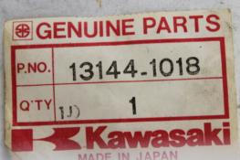 1979-1983 kz440 KZ400 KZ440 KAWASAKI (KB36) NOS OEM 13144-1018 13144-1018 ENGINE