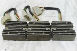 1981 XJ650 YAMAHA (YSRB17) VOLTAGE REGULATOR RECTIFIER S8534A 4H7-50