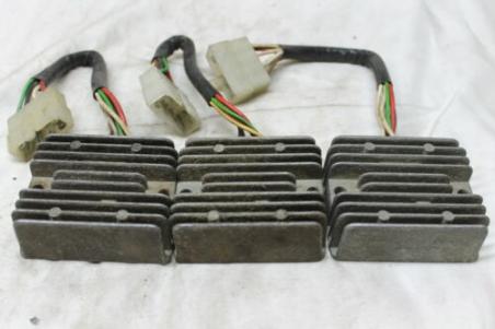 1981 XJ650 YAMAHA (YSRB17) VOLTAGE REGULATOR RECTIFIER S8534A 4H7-50