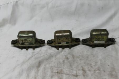 1978 HONDA CB550  (HSRB27) VOLTAGE REGULATOR RECTIFIER 31400-300-035 SOLD 1EA
