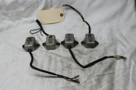 1976 CB500T HONDA (HSRB27) VOLTAGE REGULATOR SOLD 1 EACH