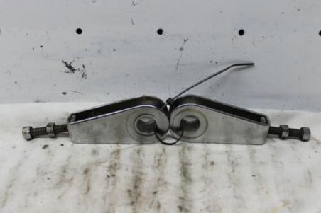 1981 SUZUKI GS550 GS550L (#106) AXLE CHAIN TENSIONER ADJUSTER BRACKETS 