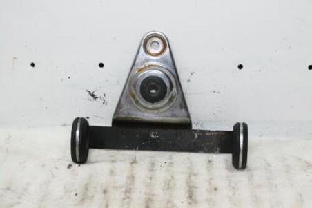 1981 SUZUKI GS550 GS550L (#106) RIGHT FRONT TURN SIGNAL BRACKET MOUNT