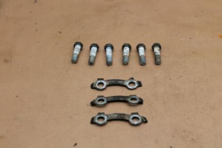 1981 SUZUKI GS550 GS550L (#106) REAR ROTOR BOLTS