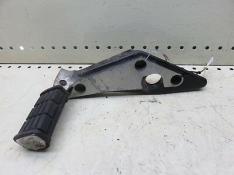 1986 YAMAHA YX600 RADIAN RIGHT REAR FOOT REST PEG (SHP#2)