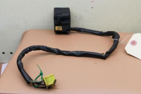 1986 SUZUKI GSXR750  LEFT HANDLEBAR CONTROL (SSHC30)