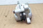 1990 YAMAHA FZR600 LEFT FRONT BRAKE CALIPER (YBC13) 3HE-2580T-02-00