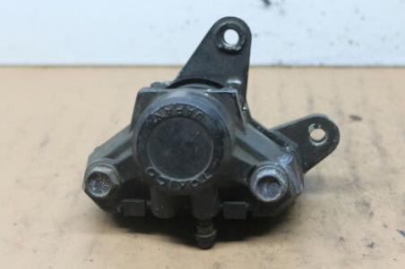 1984 SUZUKI GS550 EF RIGHT FRONT BRAKE CALIPER (SBC53)