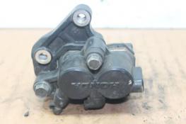 1984 HONDA INTERCEPTOR 750 VF750 RIGHT FRONT BRAKE CALIPER (HBC13) 45200-MB2-405