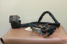 1986 HONDA VF500 VF500F LEFT HANDLEBAR CONTROL (HSHC15)