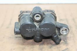 1982 HONDA 750 VF750 S RIGHT FRONT BRAKE CALIPER (HBC31) 45200-MB0-406