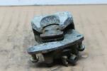 1995 HONDA TRX300 EX RIGHT FRONT BRAKE CALIPER (HBC41) 45250-HM3-305