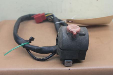 1984 HONDA VF1100 VF1100C RIGHT HANDLEBAR CONTROL (HSHC73)