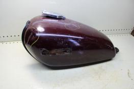 1979 YAMAHA XS650  GAS TANK FUEL TANK PETROL TANK RESERVOIR (YBGT16)