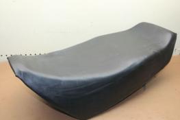 1982 YAMAHA XZ550 RADIAN SEAT (YTS45)