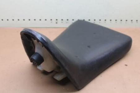 1999 YAMAHA FZR600R  SEAT (YTS70)
