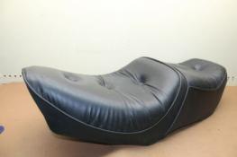 1983 SUZUKI GS450L  SEAT (STS95) 45100-11900