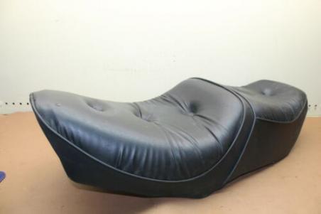1983 SUZUKI GS450L  SEAT (STS95) 45100-11900