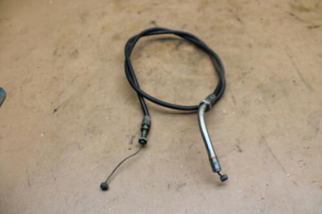 1980 KAWASAKI KZ650 (#227) THROTTLE CABLE LINE