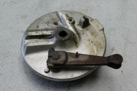 1981 HONDA CM200T CM200 TWINSTAR (#235) FRONT BRAKE DRUM HUB  