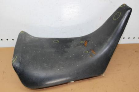1986-1988 YAMAHA FZ600 SEAT FRONT SADDLE (TOYS48)