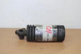 1976 HONDA CB550K RIGHT FRONT FOOT REST PEG STEP (TOHF127)
