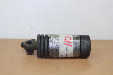 1976 HONDA CB550K RIGHT FRONT FOOT REST PEG STEP (TOHF127)