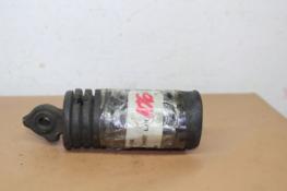 1976 HONDA CB550K LEFT FRONT FOOT REST PEG STEP (TOHF130)