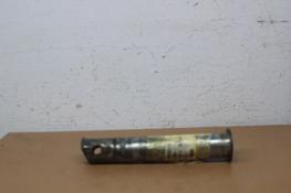 1978 HONDA CB750A RIGHT REAR FOOT REST PEG STEP (TOHF231)