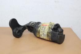 1976 HONDA CB500T LEFT FRONT FOOT REST PEG STEP (TOHF253)