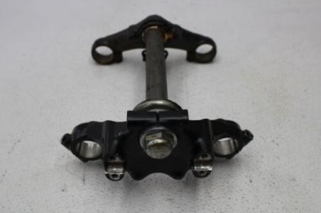 1980 HONDA CX500 (#289) TRIPLE TREE STEERING STEM FORK CLAMP