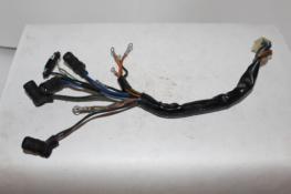 YAMAHA VISION XZ550 GAUGE METER PILOT INDICATOR WIRE HARNESS SOCKET (TOIW239)