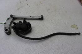 2003 KAWASAKI EX250 NINJA (#270) REAR  BRAKE CALIPER HOSE MOUNT BRACKET 
