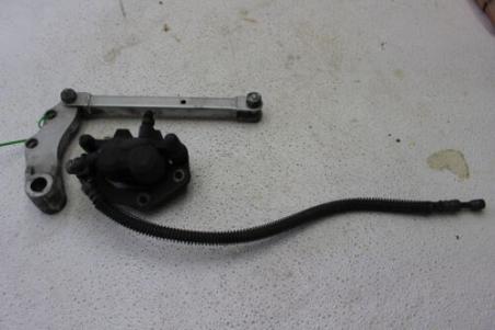 2003 KAWASAKI EX250 NINJA (#270) REAR  BRAKE CALIPER HOSE MOUNT BRACKET 