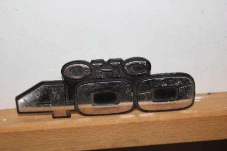 1976 KAWASAKI KZ400 KZ400D LEFT SIDE COVER EMBLEM BADGE (TEMBLEM53)