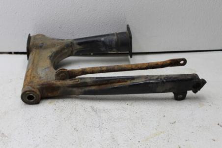 1982 YAMAHA XJ650 SECA (#310) REAR SWINGARM SUSPENSION ARM