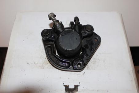 SUZUKI GS1100 GS1000 GS650 NX85 GS750 GS650 RIGHT FRONT BRAKE CALIPER (SBC131)