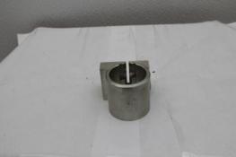 1988-1990 YAMAHA FZR400 LEFT HANDLEBAR HOLDER STAY BRACKET MOUNT (TOSU71)