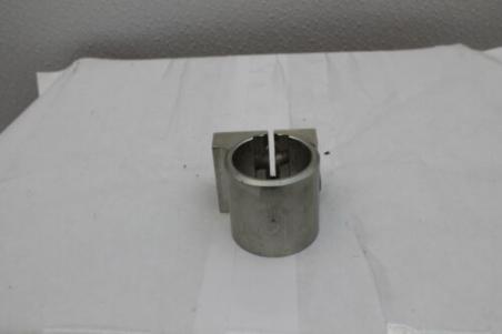 1988-1990 YAMAHA FZR400 LEFT HANDLEBAR HOLDER STAY BRACKET MOUNT (TOSU71)