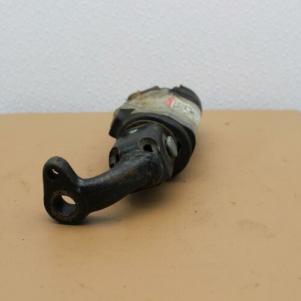 1979 HONDA CB650 RIGHT FRONT FOOT REST PEG STEP 50630-426-010 (TOHF102)