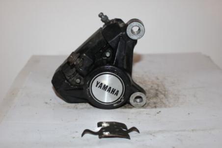 1985 YAMAHA FZ750 RIGHT FRONT BRAKE CALIPER (YBC139)