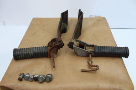1972 HONDA CL175 (#360) LEFT RIGHT REAR FOOT REST PEG STEP *READ DESCRIPTION*